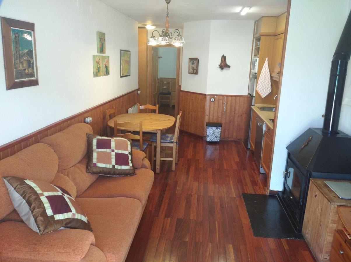 Con Terraza Y Vistas Panoramicas En Apartment Taull